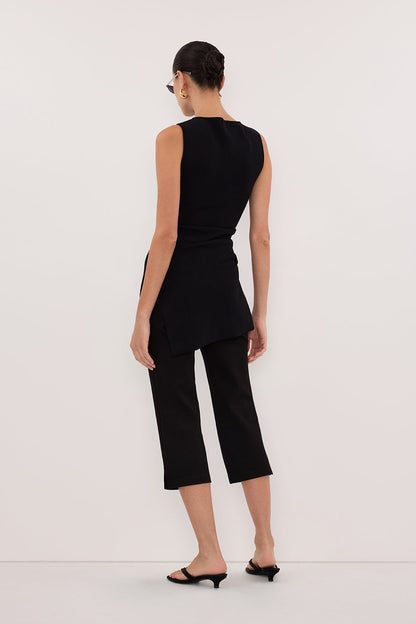 CLEO BLACK SLEEVELESS LONGLINE KNIT TOP 