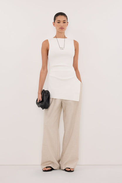 CLEO WHITE SLEEVELESS LONGLINE KNIT TOP 