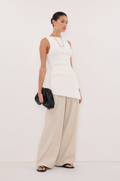 CLEO WHITE SLEEVELESS LONGLINE KNIT TOP 