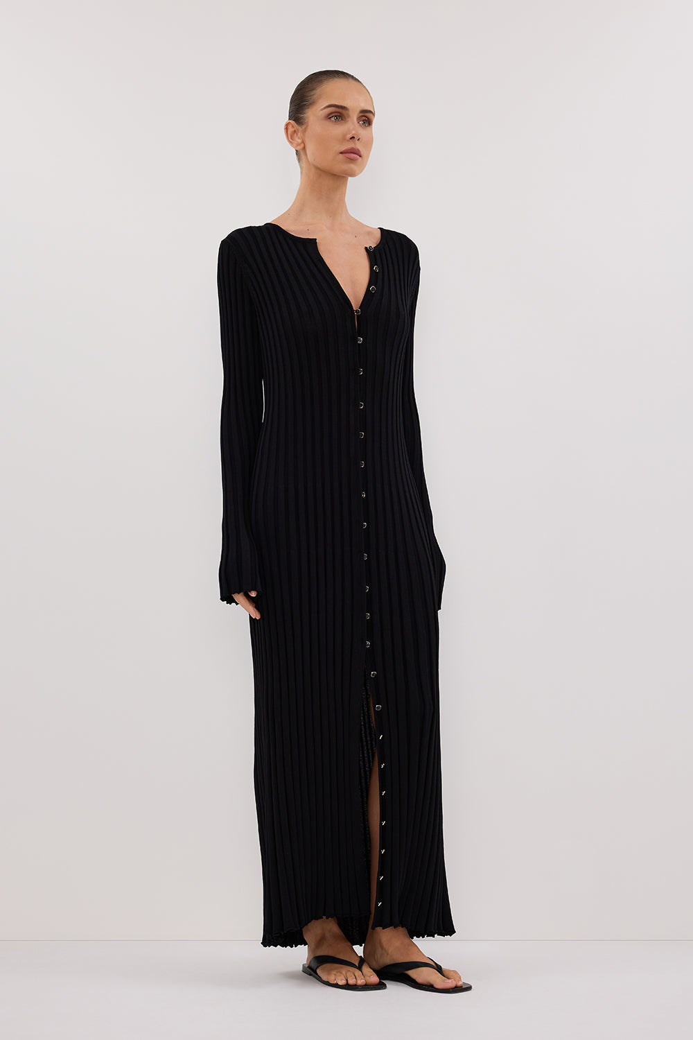 ALI BLACK SLEEVED KNIT MIDI DRESS
